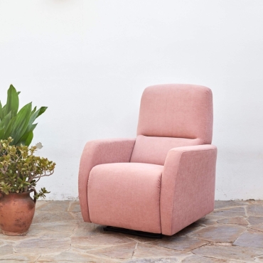 Dalia Armchair